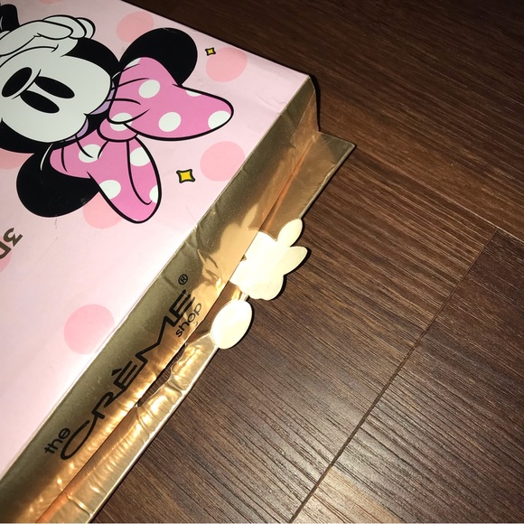 Disney Plush Minnie Mouse Sleep Mask NIB - Picture 3 of 7